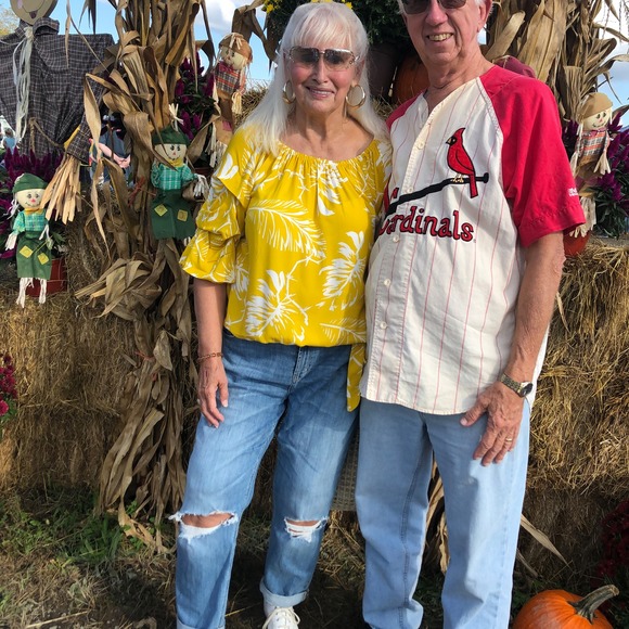 Meet your Posher, Delores - Picture 1 of 1